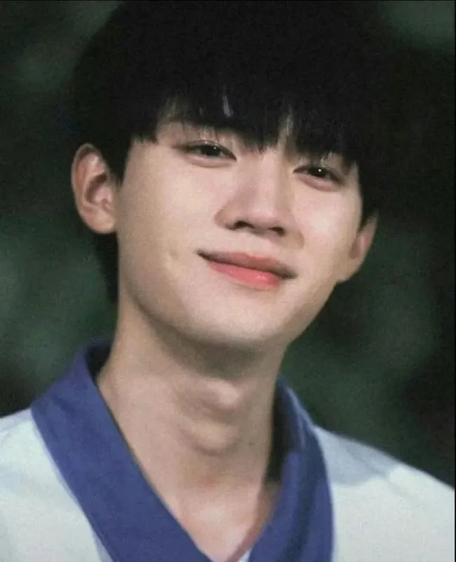 Phong cách đời thường đầy cuốn hút của trai sinh viên Phong cách đời thường đầy cuốn hút của trai sinh viên