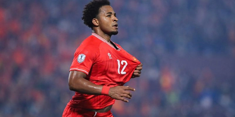 Nguyễn Xuân Sơn cầu thủ tỏa sáng tại V.League