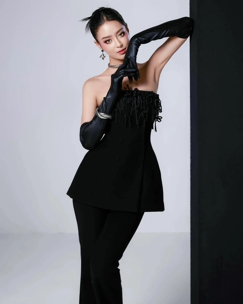 Netizen soi kỹ Bùi Khánh Linh học vấn