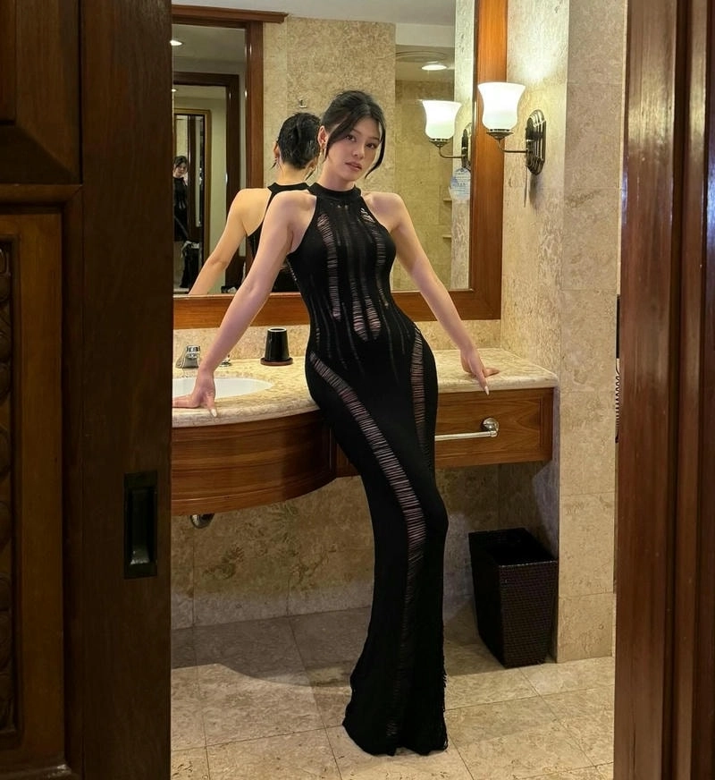 Sân khấu kết hợp Quang Dũng Và Bùi Lan Hương