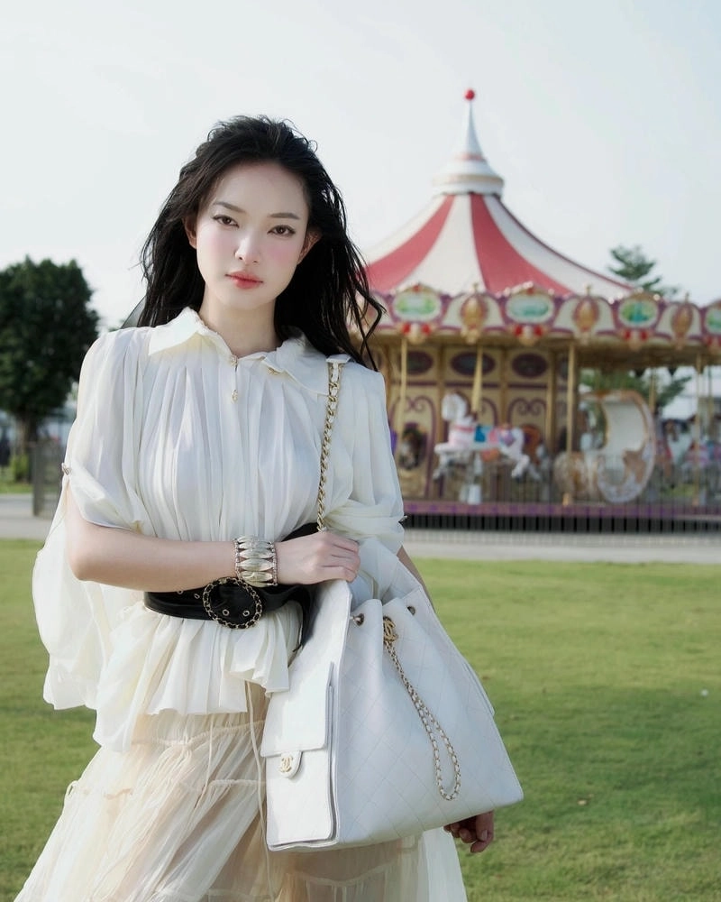 Khám phá hình ảnh của Châu Bùi