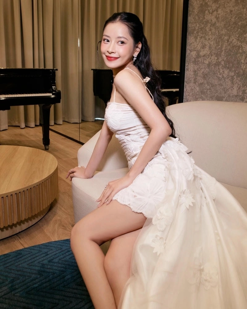 Thưởng thức ca khúc Talk To Me Chi Pu cực hay