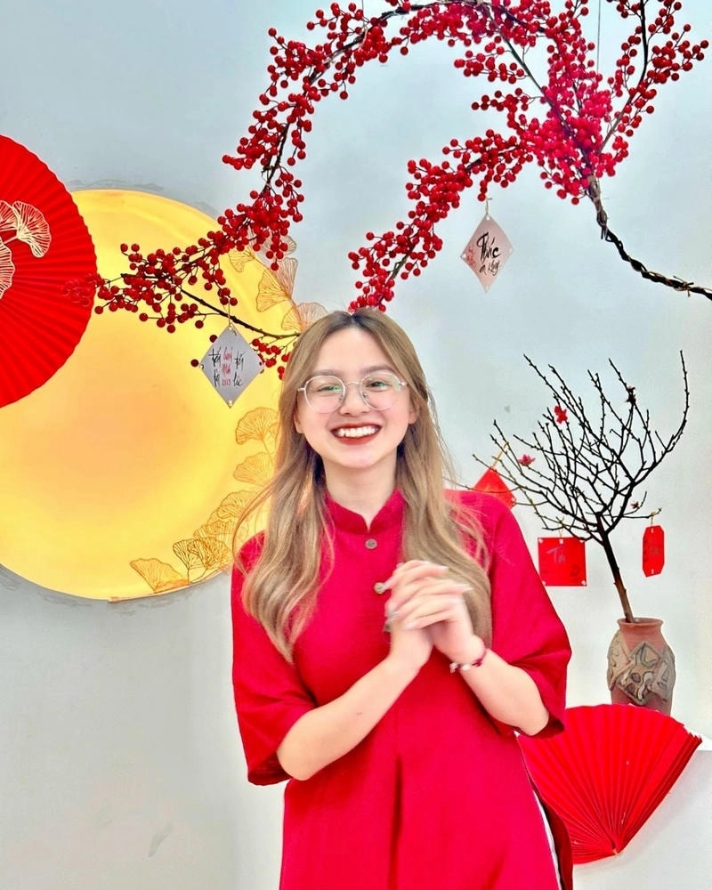 Cập nhật số đo Đặng Thu Hà cao mét bao nhiêu