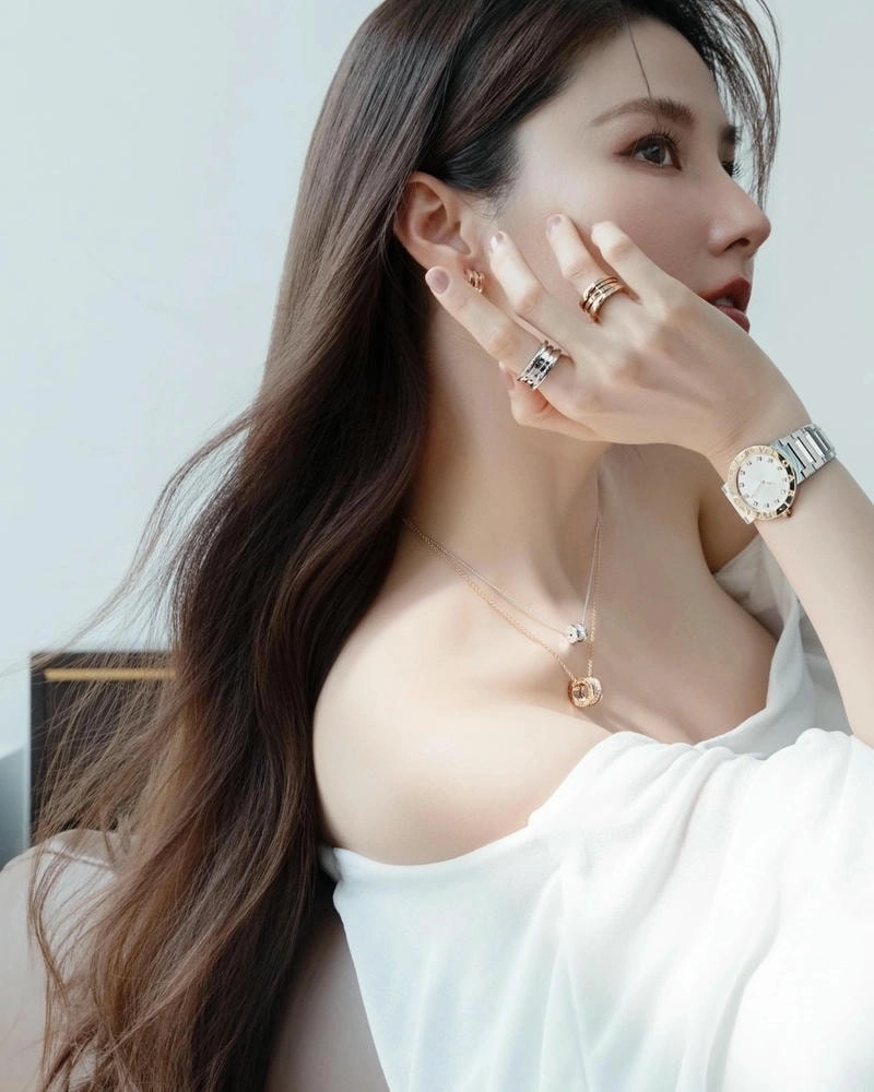 Điểm qua sự nghiệp của Diễm My svm