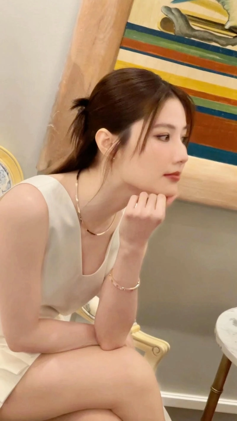 Câu chuyện nổi bật về Diễm My 9x là ai