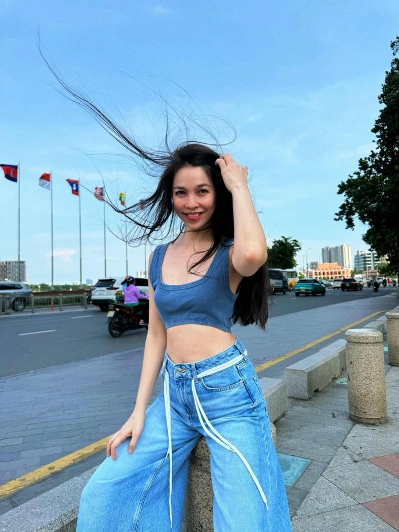 Thưởng thức bài hát quê hương Hồn quê Hiền Thục