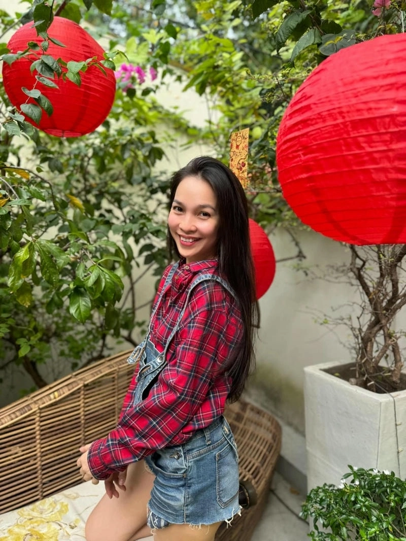 Khám phá những Bài hát của Hiền Thục
