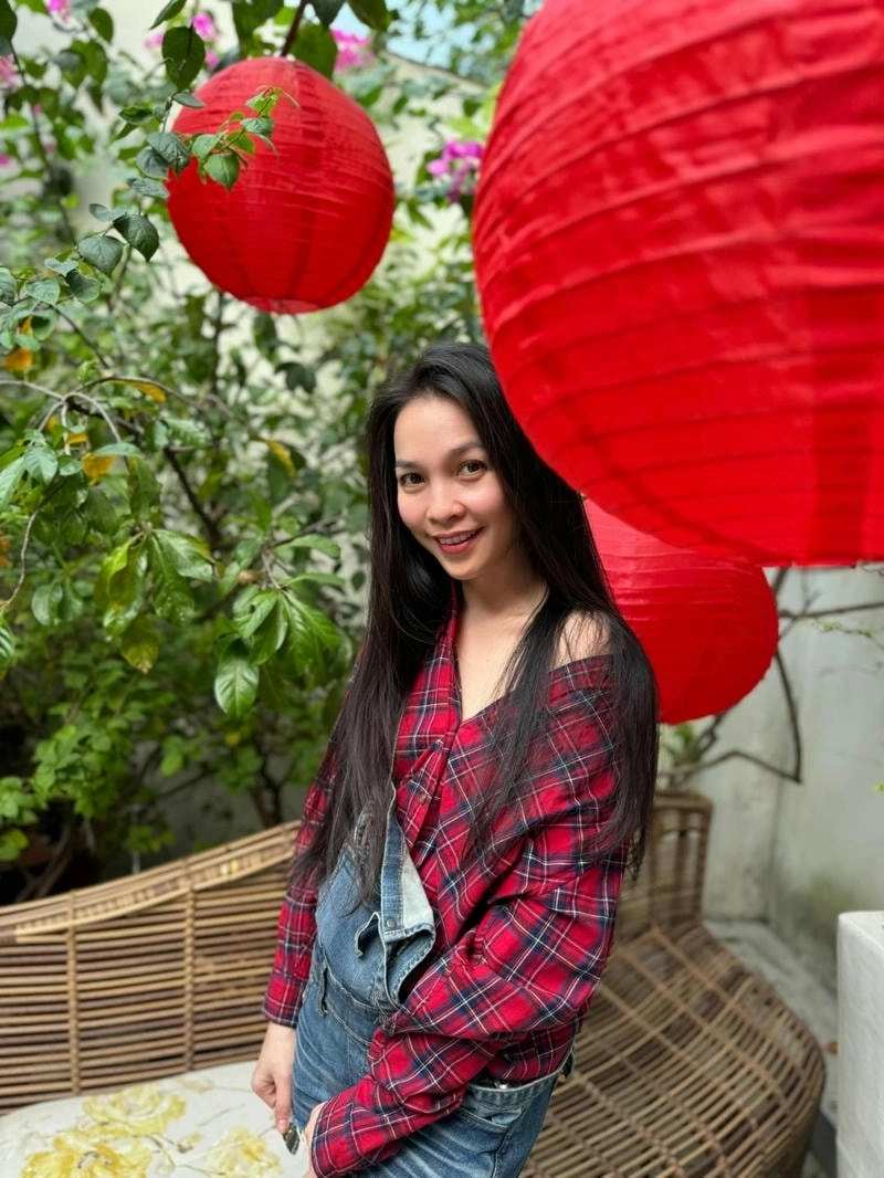 Tìm hiểu Ca sĩ Hiền Thục sinh năm bao nhiêu