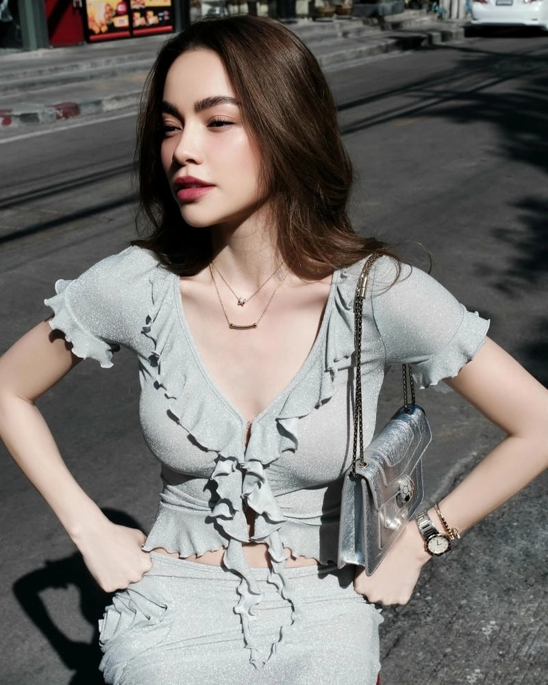 Tìm hiểu về anh Hồ Ngọc Hà bí ẩn