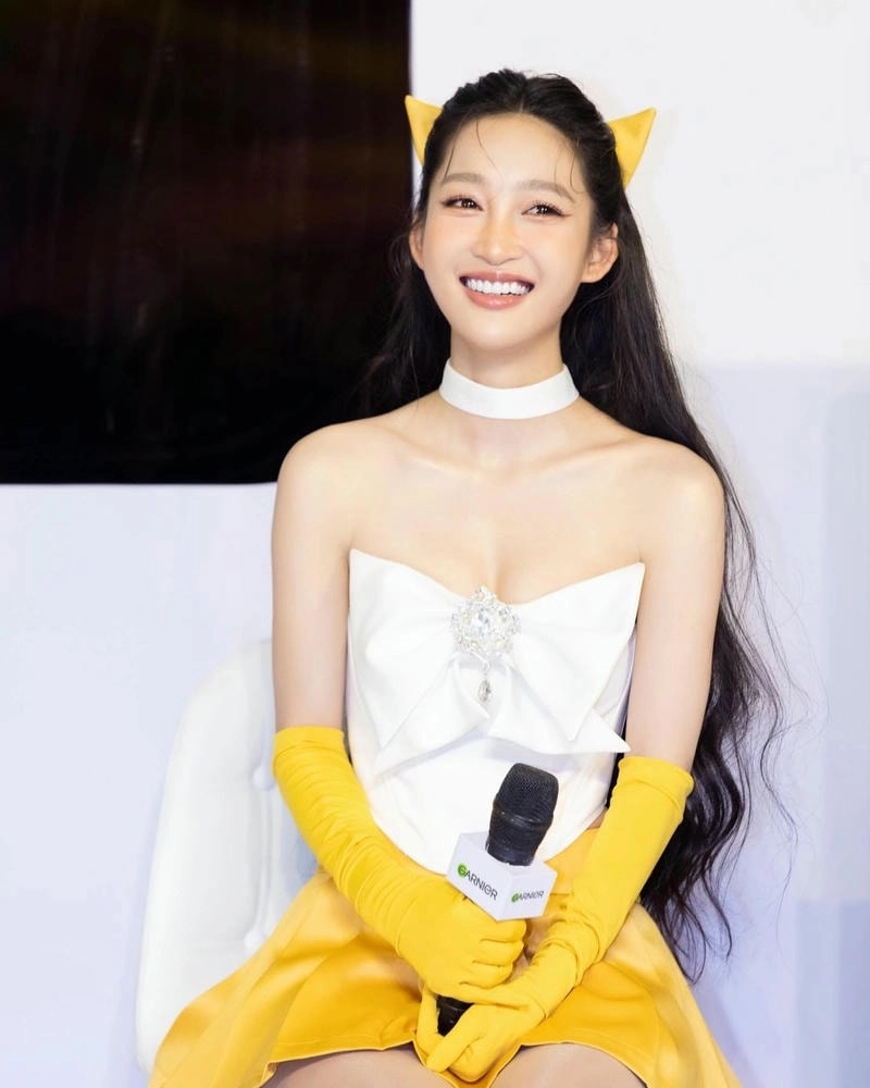Gặp gỡ ca khúc dễ thương Juky San anh trai say hi