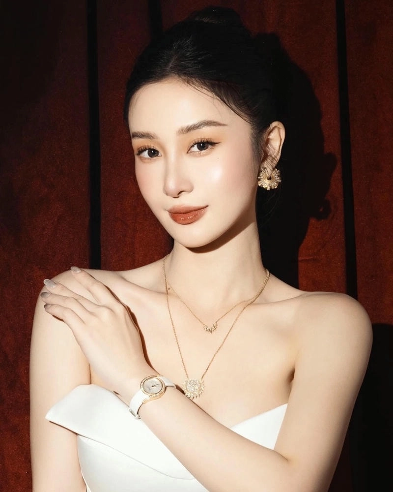 Ca sĩ Jun Vũ thử sức hát gây bất ngờ fan