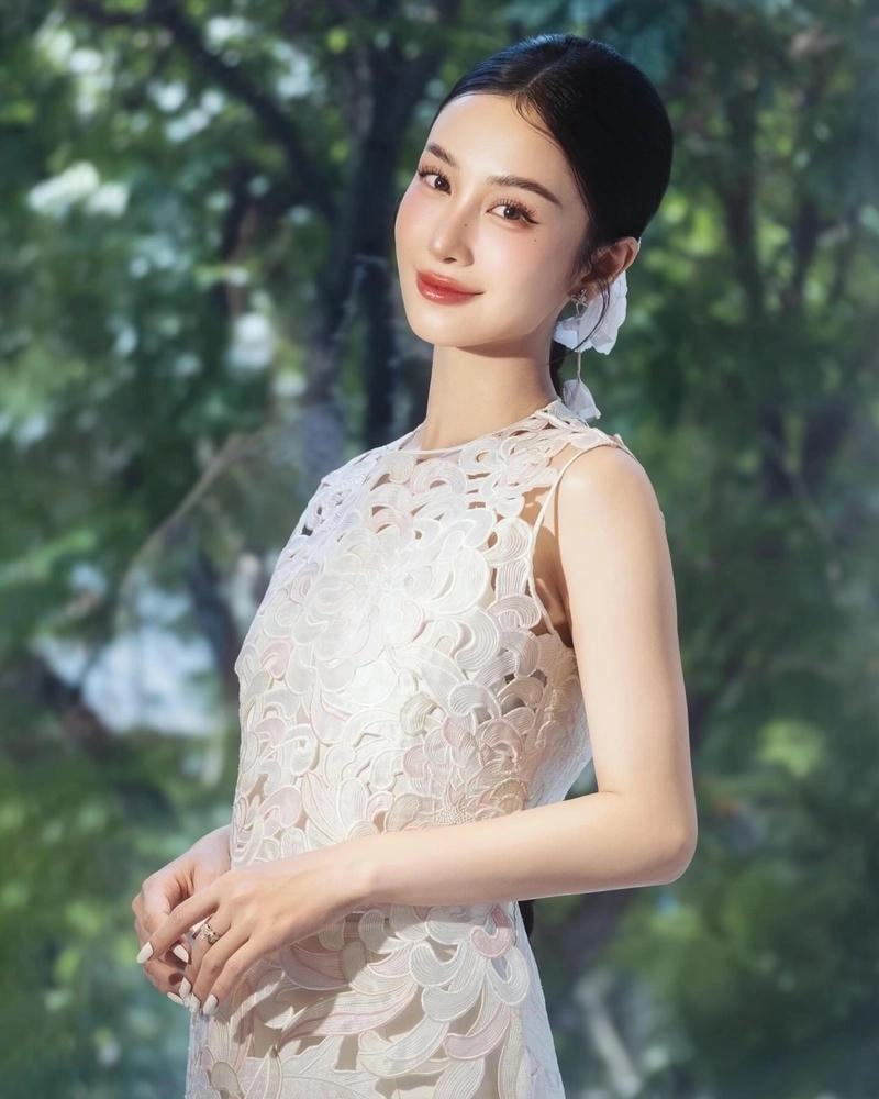 Tw Jun Vũ nhận về nhiều lượt theo dõi lớn