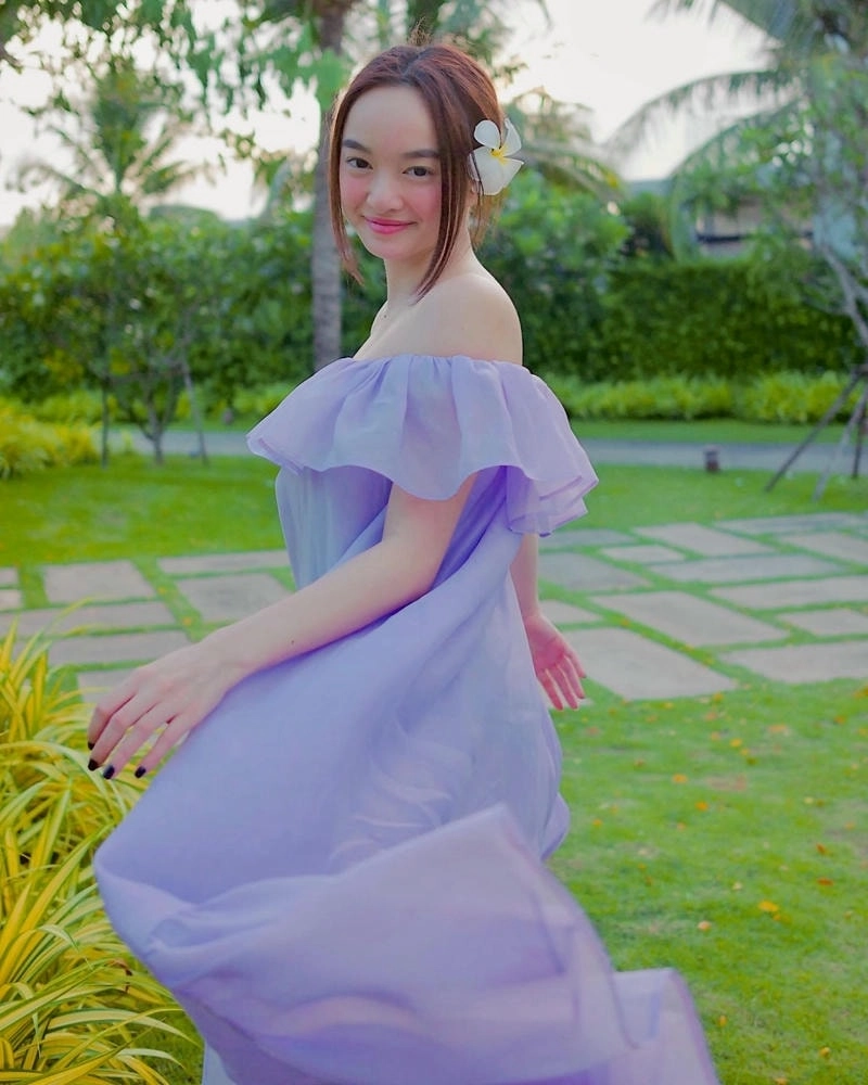 Fan tò mò Kaity Nguyễn học trường nào khi còn nhỏ