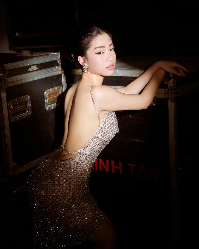Lâm Bảo Ngọc The Voice bùng nổ với chất giọng đầy nội lực