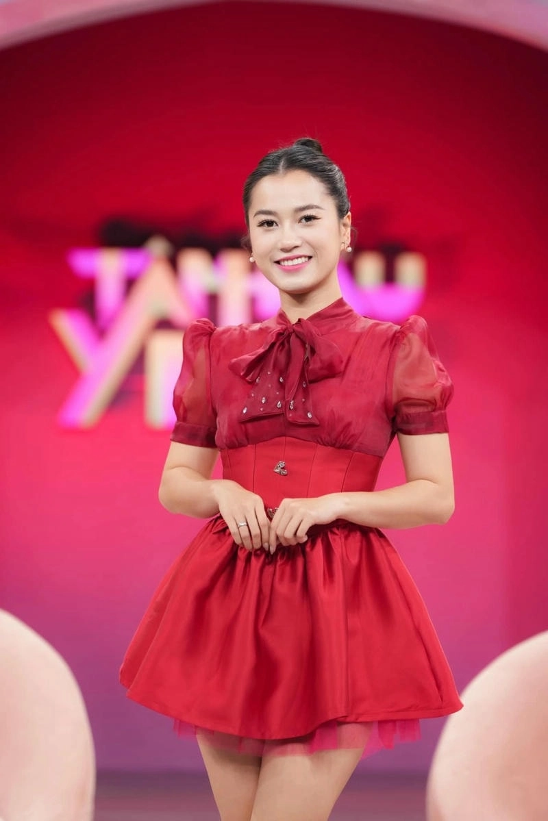 Tìm hiểu ngay Lâm Vỹ Dạ cao bao nhiêu tuổi