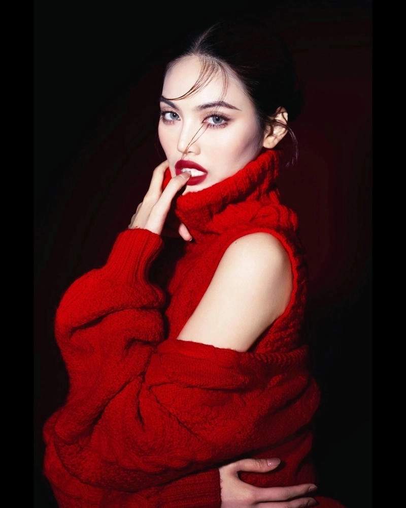 Profile Lan Khuê ghi dấu hành trình tỏa sáng