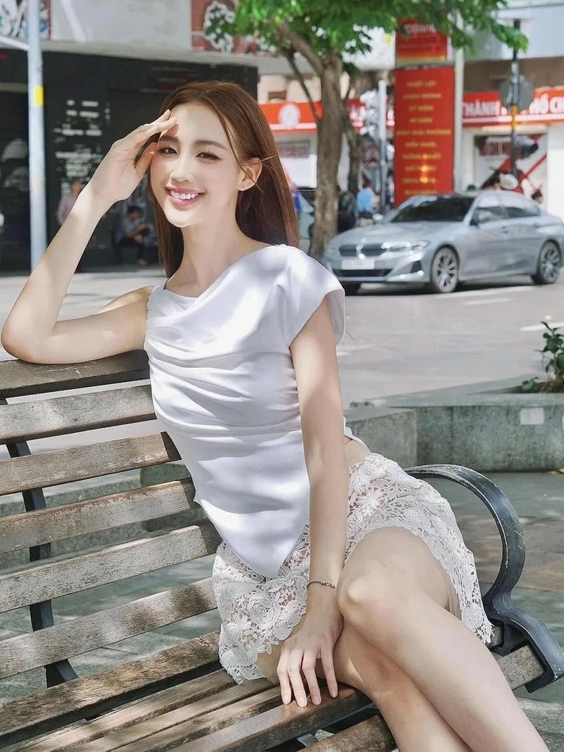 Tỏa sáng tại Lê Nguyễn Bảo Ngọc hoa hậu Việt Nam