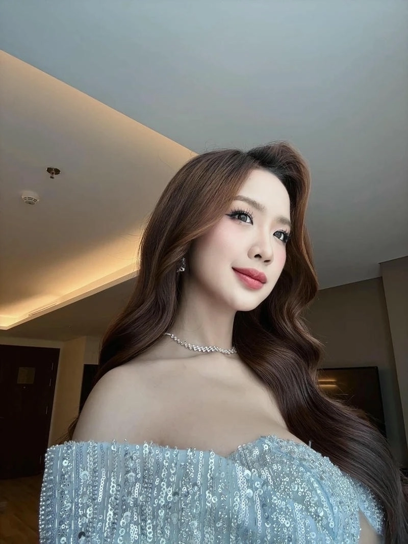 Khám phá ảnh hot từ Lê Nguyễn Bảo Ngọc Instagram