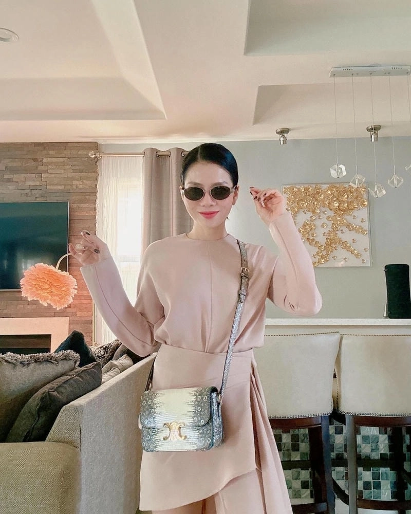 Bùng nổ cùng loạt lệ quyên remix cuốn hút