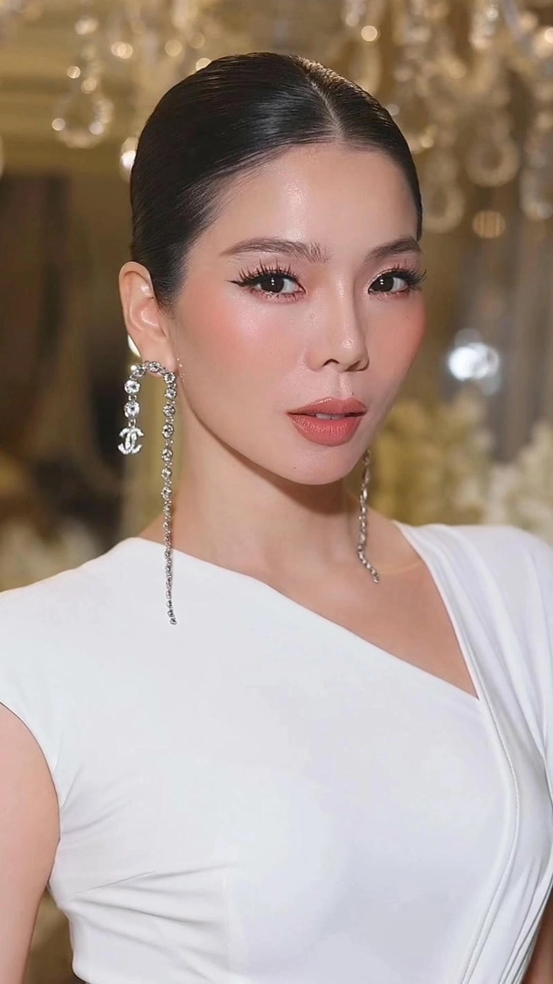 Bạn đã biết lệ quyên bao nhiêu tuổi chưa