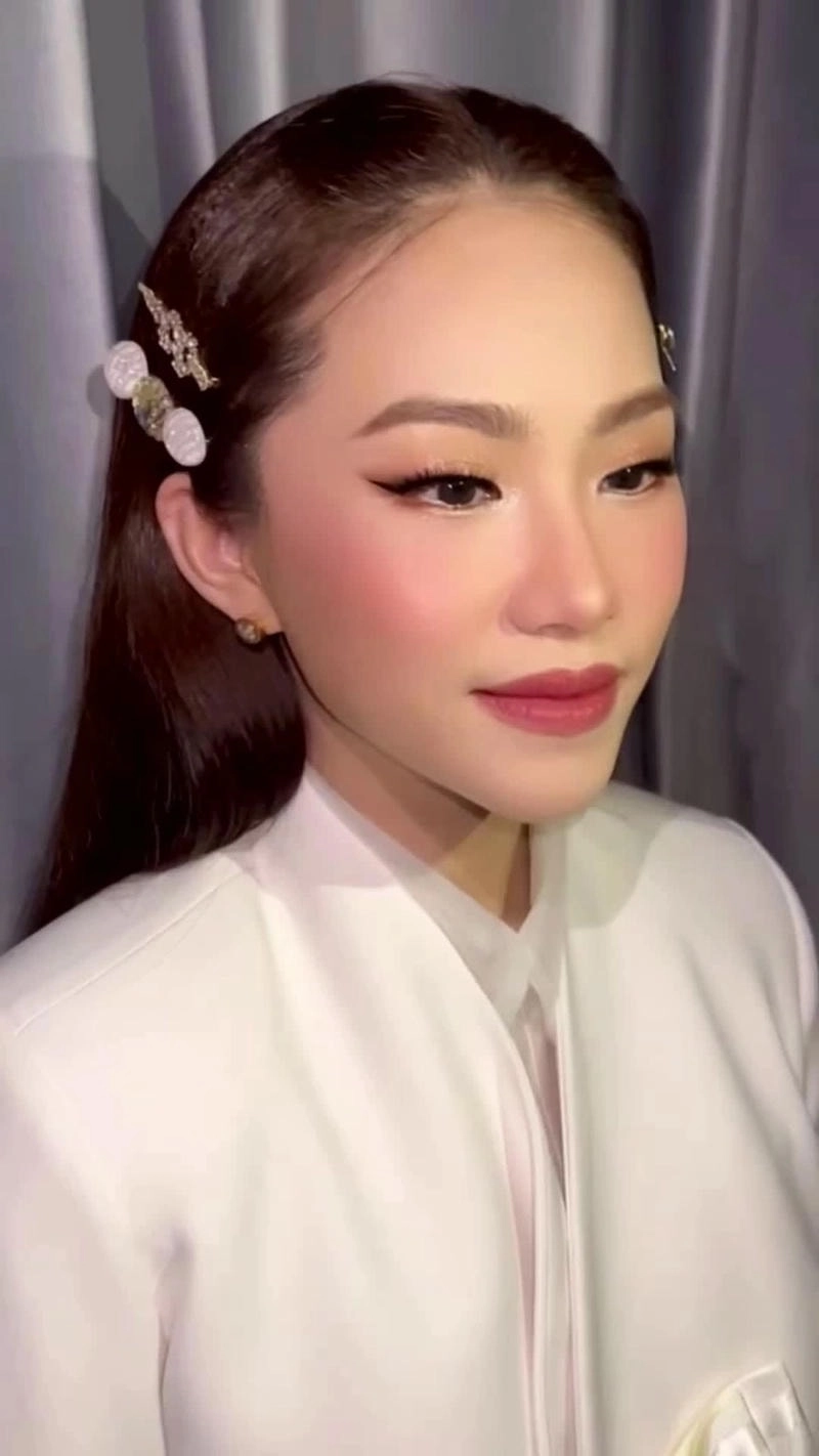 Khám phá ngay Tiểu Sử Lương Bích Hữu