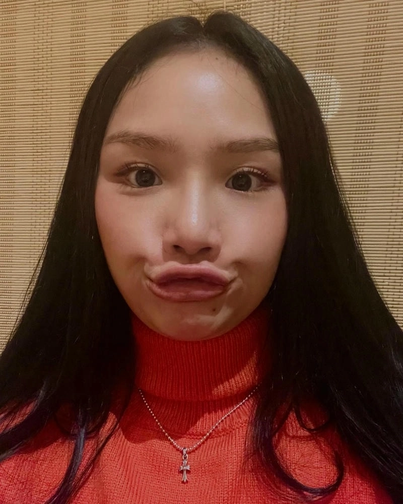 Say mê lời bài hát Miu Lê mình yêu từ bao giờ
