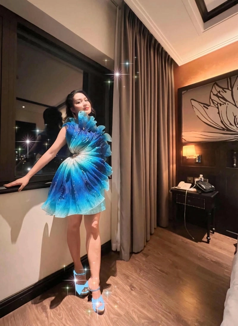 Xem ngay ảnh mới của Cô Nguyễn Ngọc Anh cực đẹp