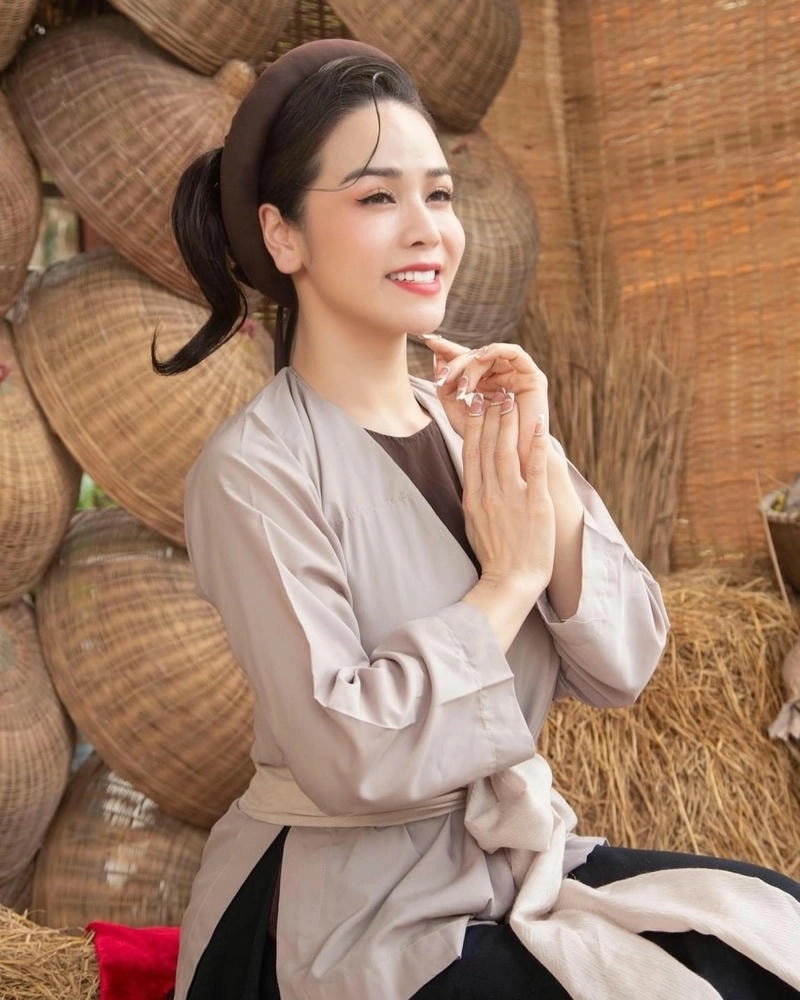 Tin đồn Nhật Kim Anh có bầu với ai gây xôn xao