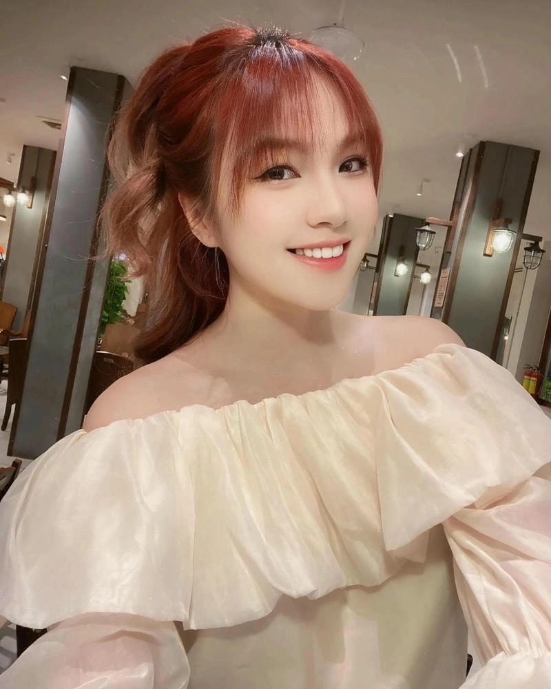 Phong cách cực chất của Rapper Như Hexi