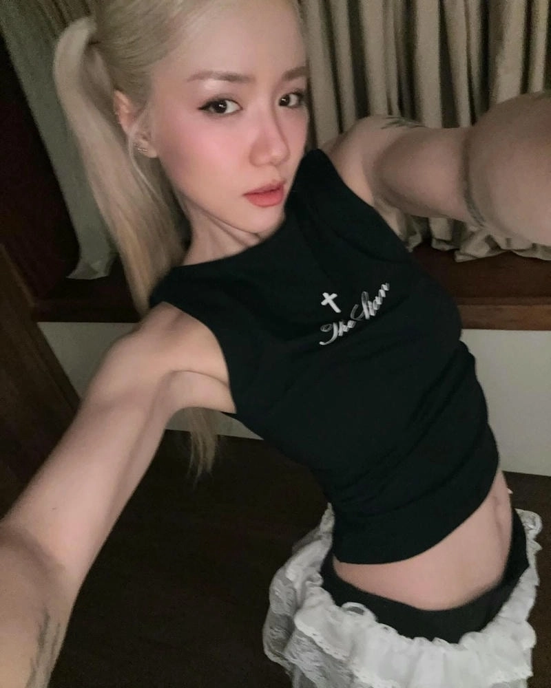 Tò mò ca sĩ Phương Ly sinh năm bao nhiêu