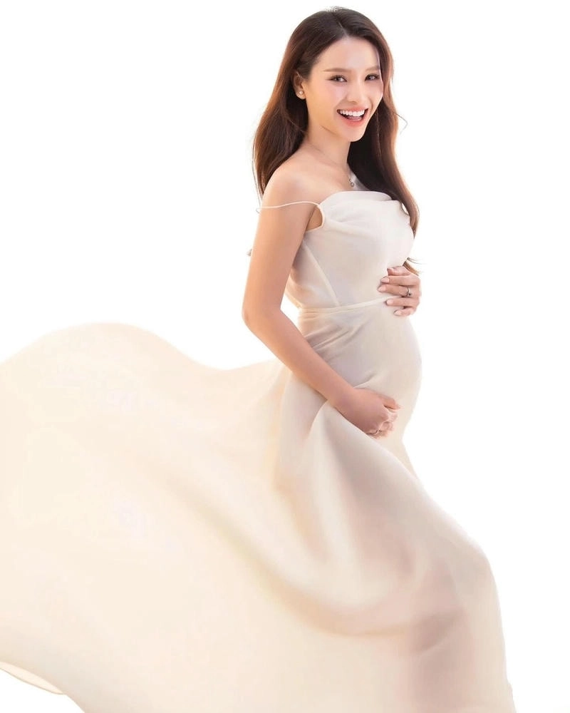 Chính xác Phương Trinh Jolie sinh năm mấy