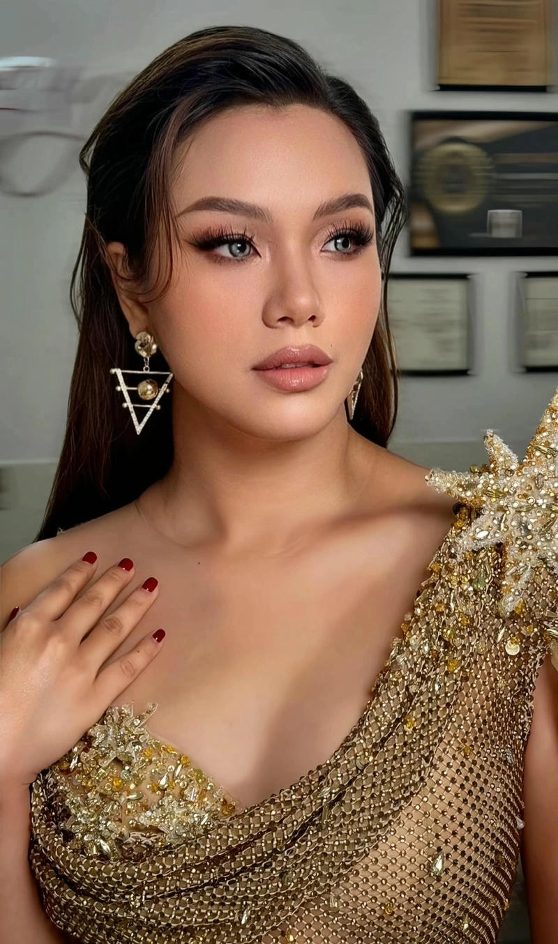 Lắng nghe tâm sự ngọt ngào qua Giận Anh Phương Vy