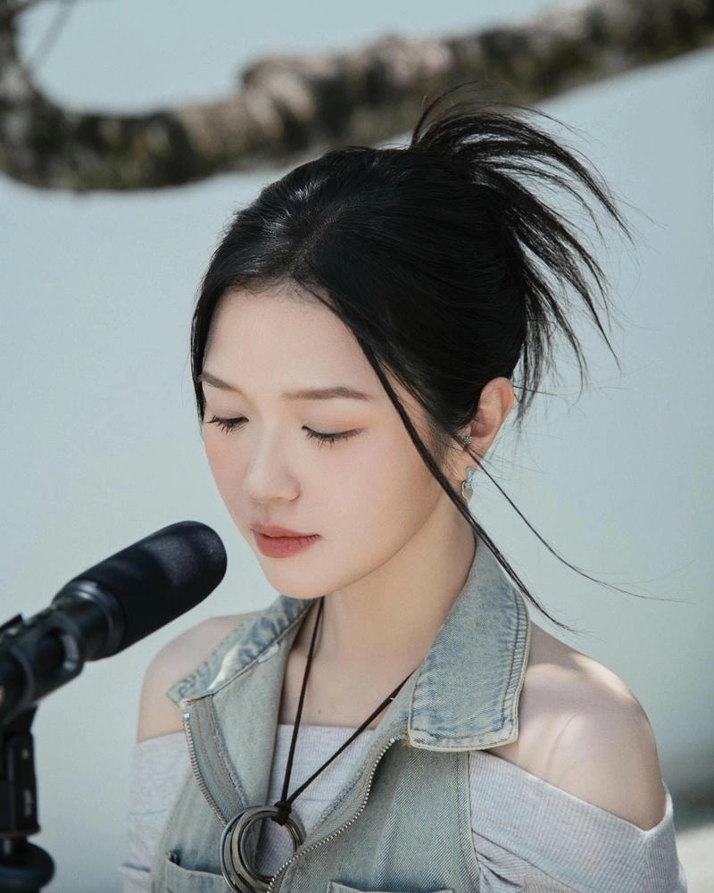 Ngắm nhìn những thước phim Suni Hạ Linh MV