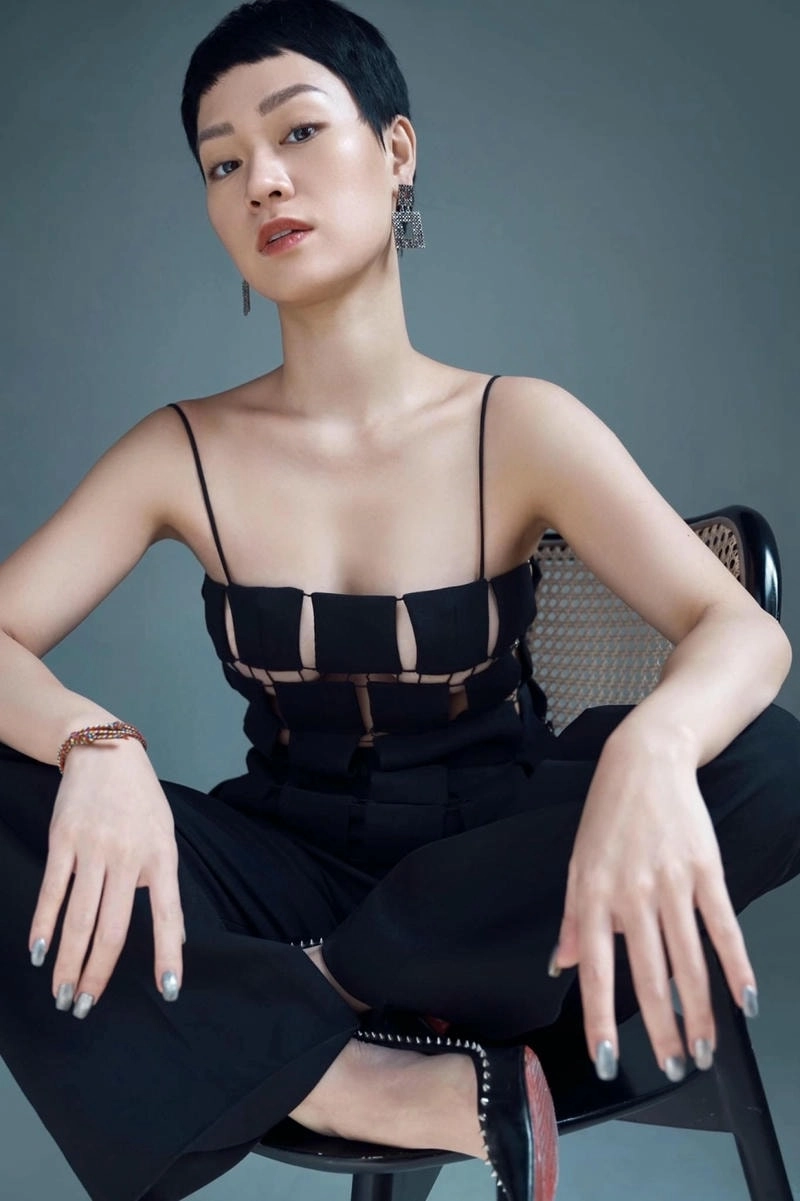Trải nghiệm Nghe Trà My Idol Đừng Ai Nhắc Về Anh Ấy