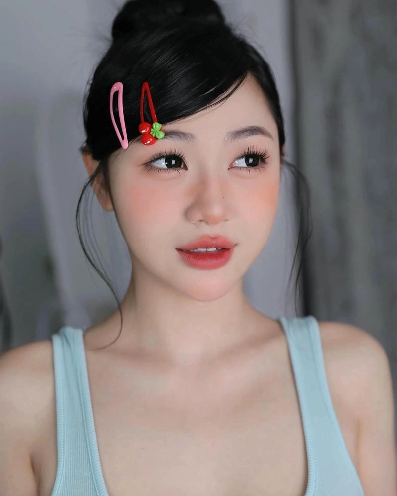 Toàn cảnh tiểu sử Trần Hà Linh từ A đến Z