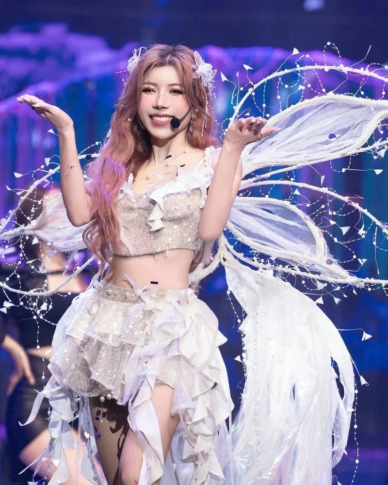 Lời bài hát Barbie Trang Pháp lyrics trọn vẹn