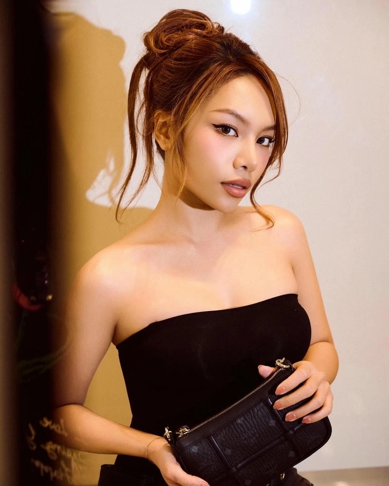 Vũ Thảo My và ngày nào đó lắng đọng