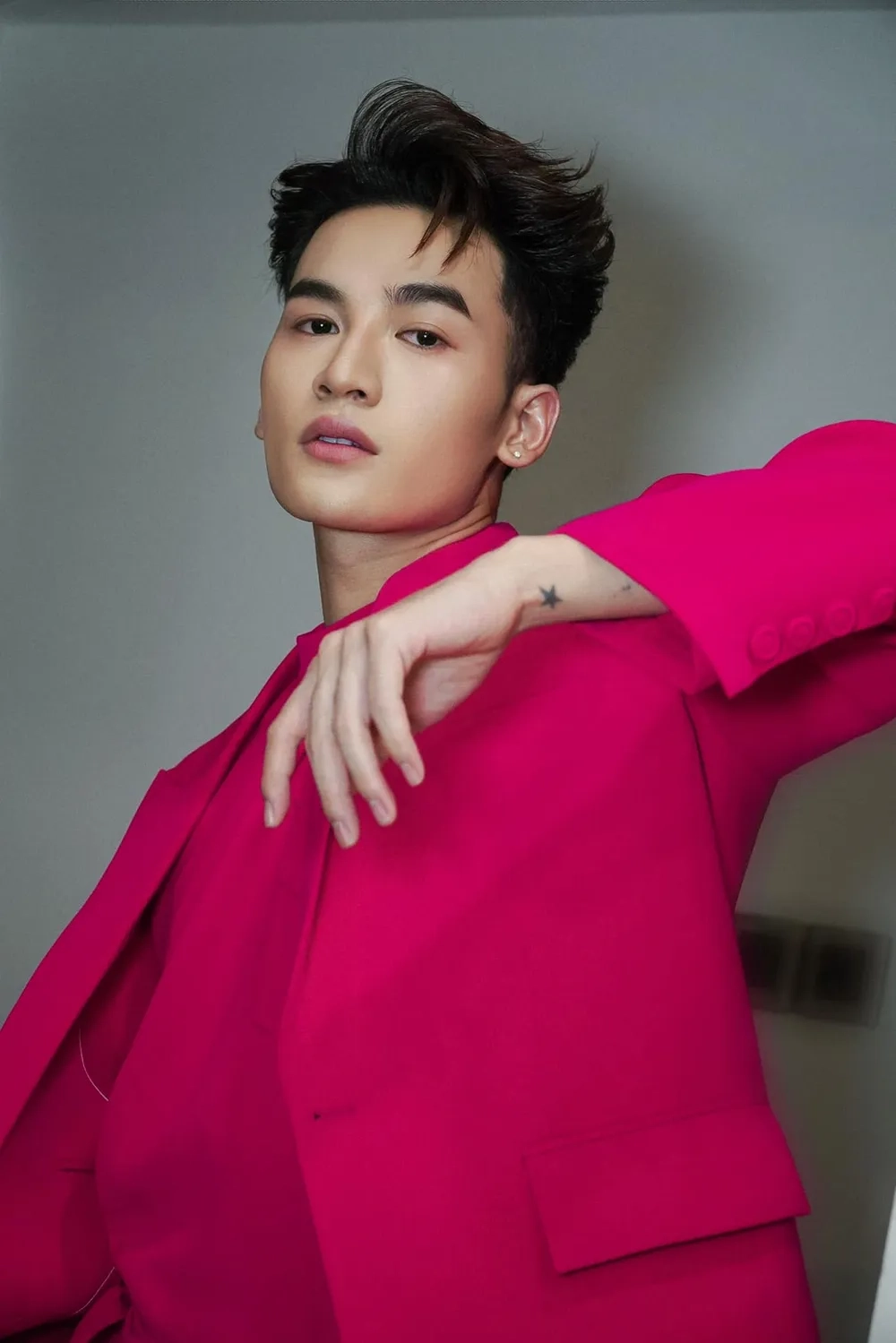 Đầy đủ cha già rồi đúng không lyrics Ali Hoàng Dương