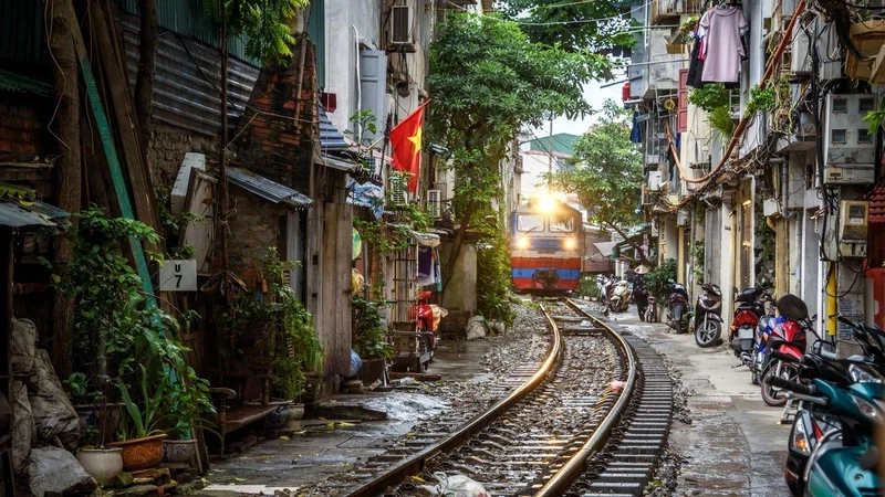 Hà Nội rực rỡ sắc thu qua ảnh phong cảnh đường phố Hà Nội