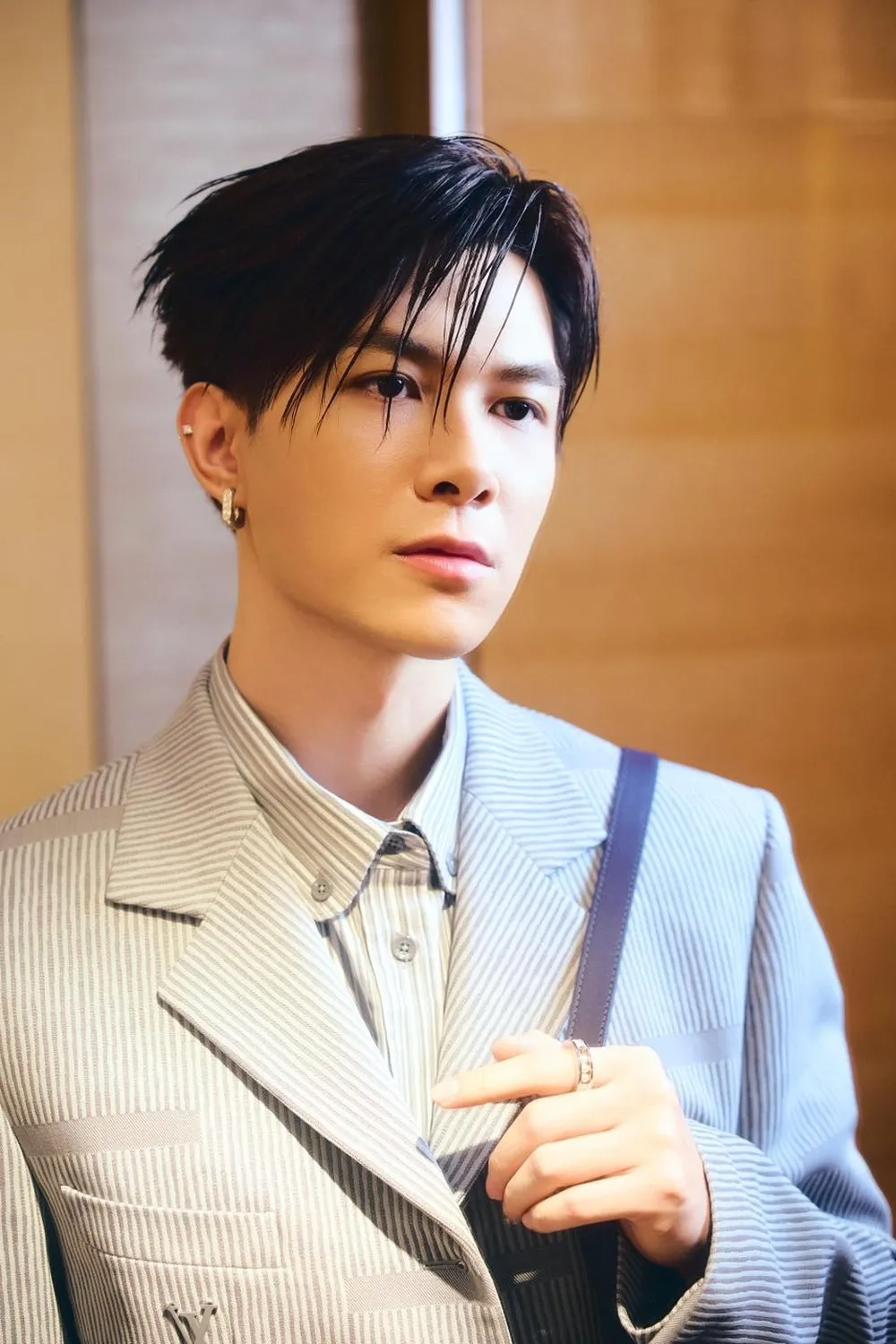 Gây choáng với Anh Tú Atus gia thế khủng