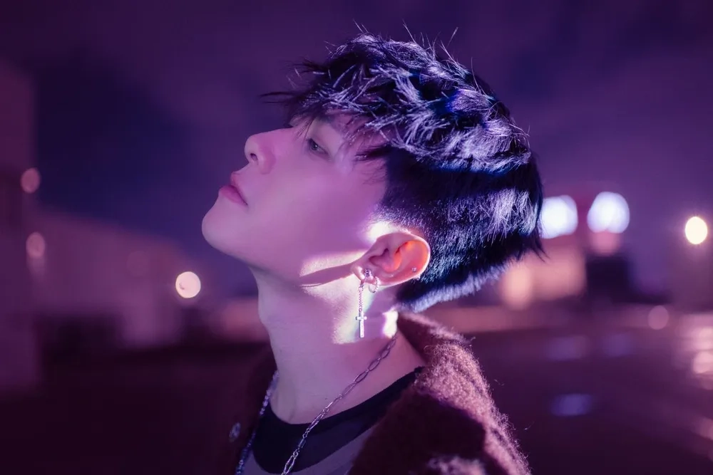 Fan phát cuồng vì Anh Tú Atus body