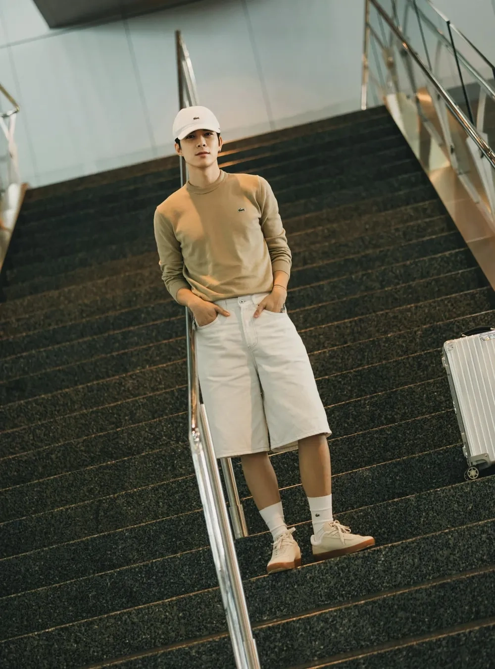 Fan tò mò Anh Tú Atus cao mét mấy