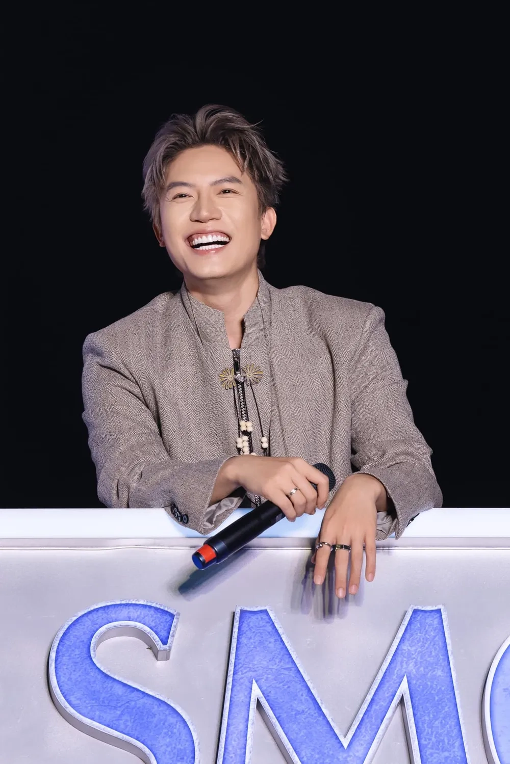 Fan tìm kiếm liên tục nhạc Anh Tú Voi bản đôn