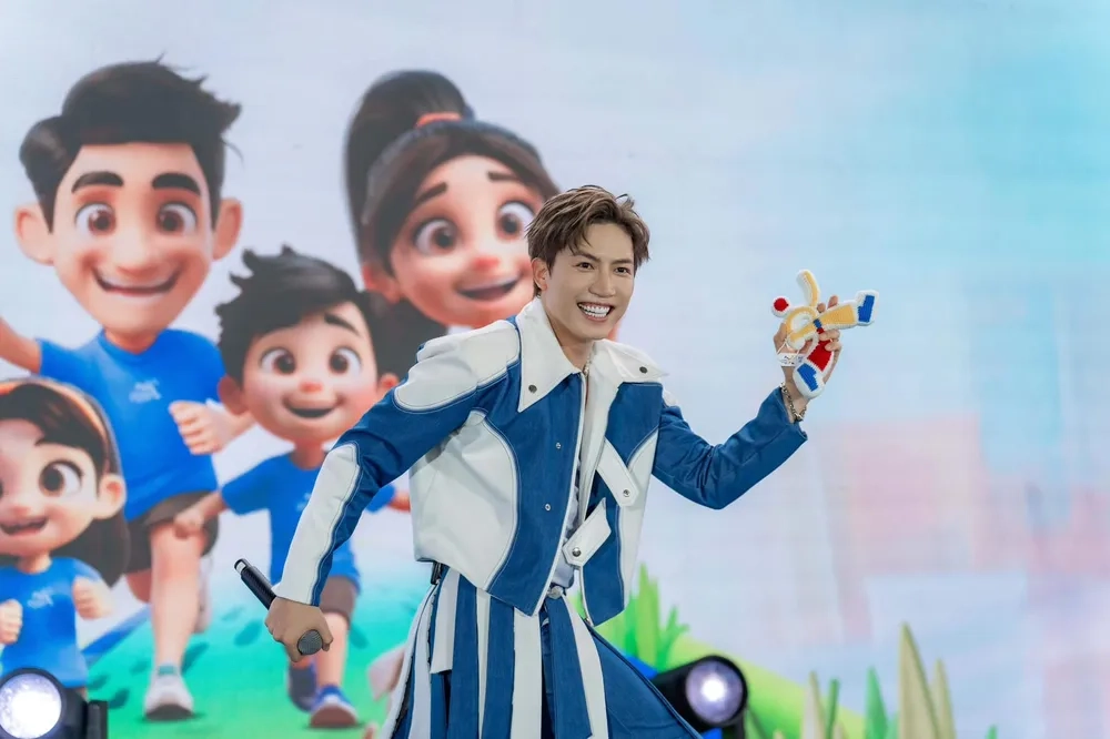 Bật mí Anh Tú Voi bản đôn sinh năm bao nhiêu