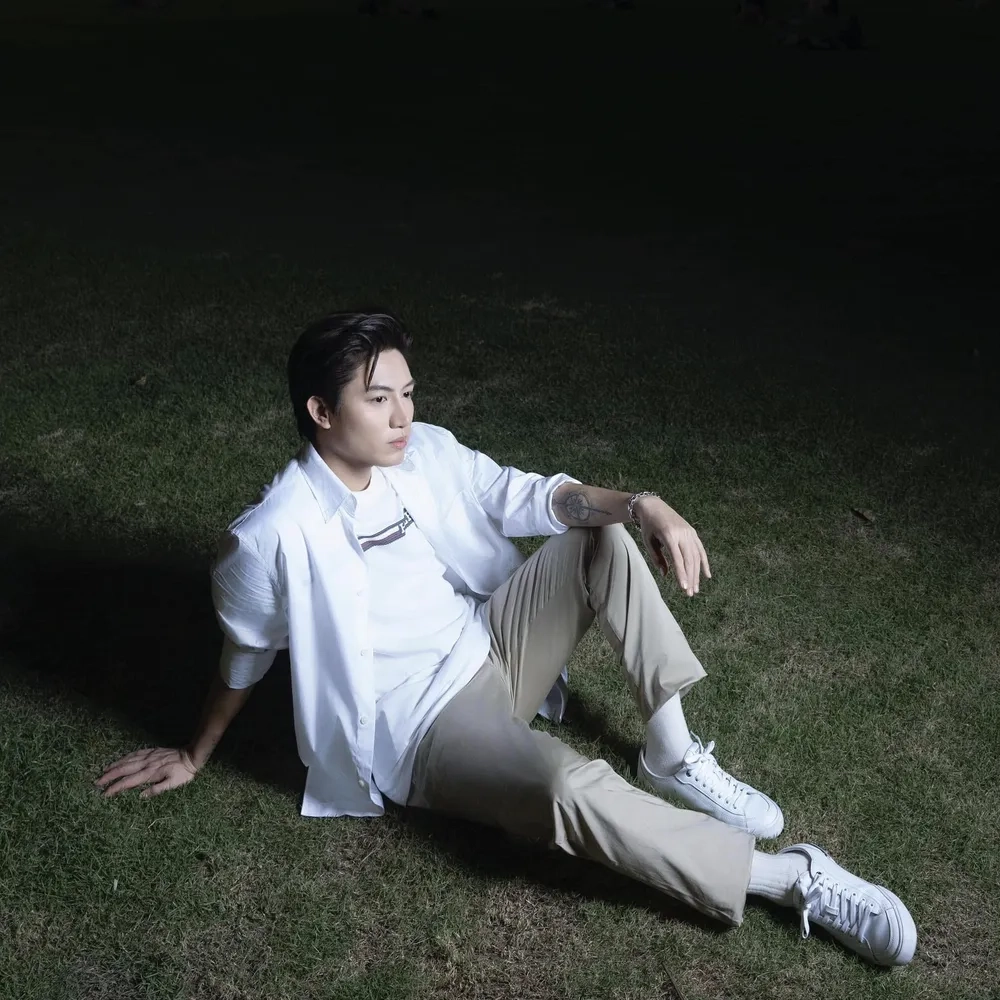 Sự thật bất ngờ về ngày tháng năm sinh của Anh Tú Voi