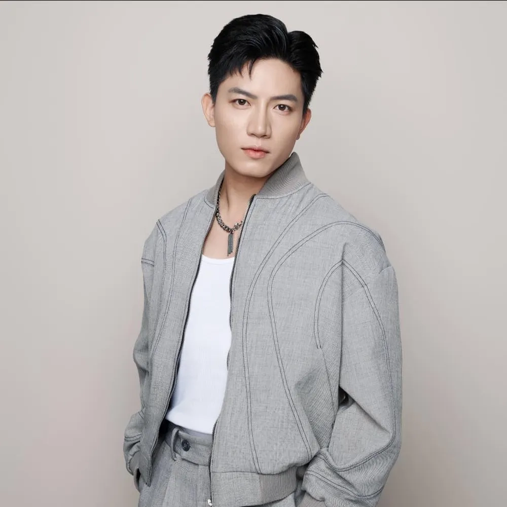 Dự đoán tương lai của Anh Tú Voi bản đôn