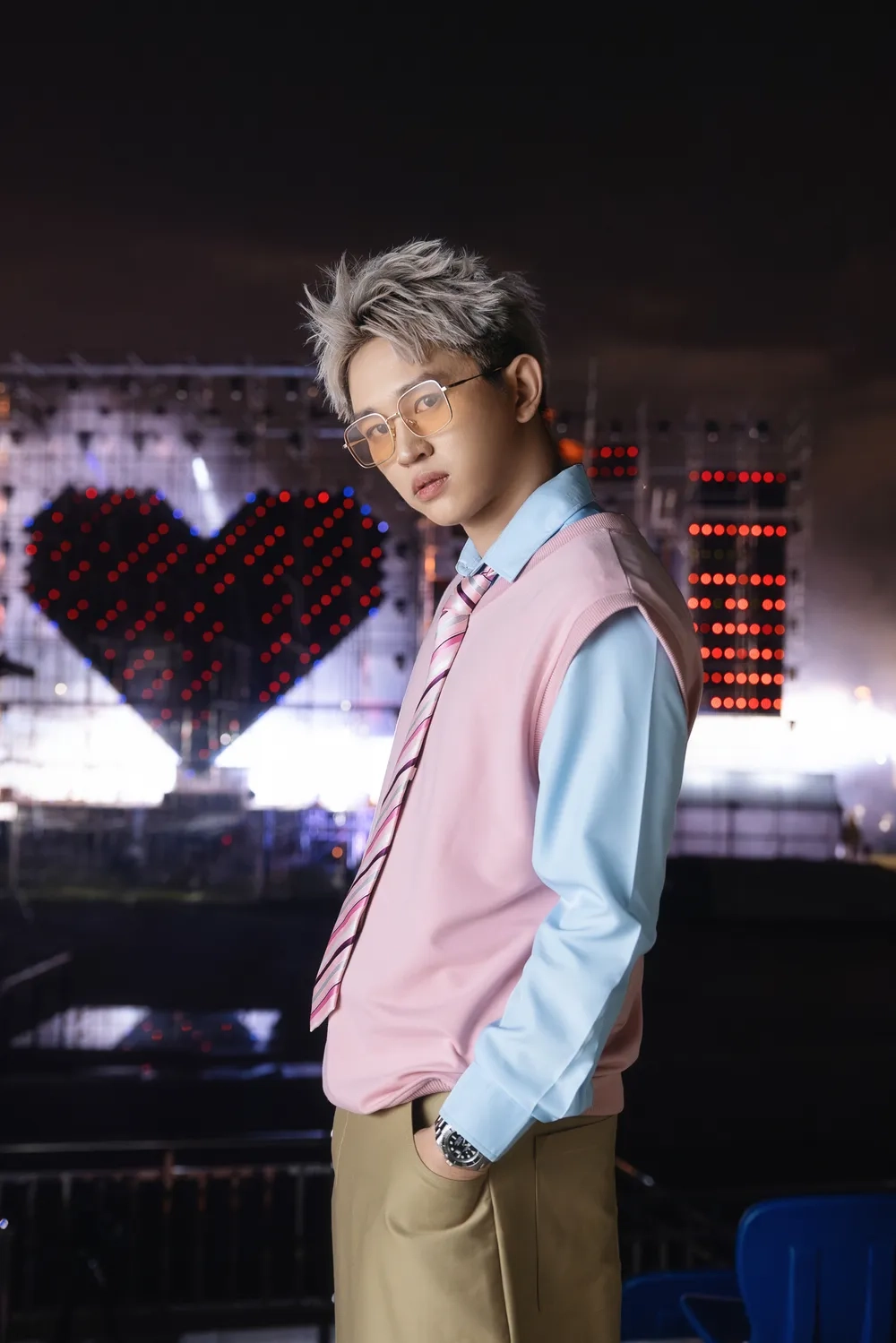 Lời ca thấm đẫm tình trong Bray để ai cần