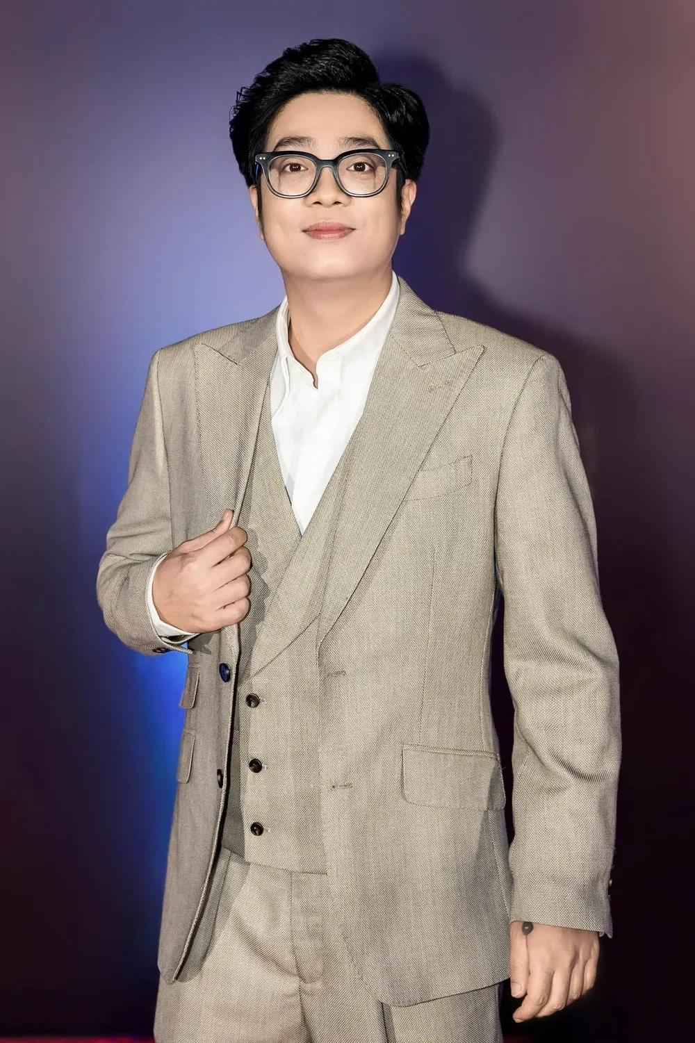 Hồi ức tình yêu qua nơi tình yêu bắt đầu Bùi Anh Tuấn