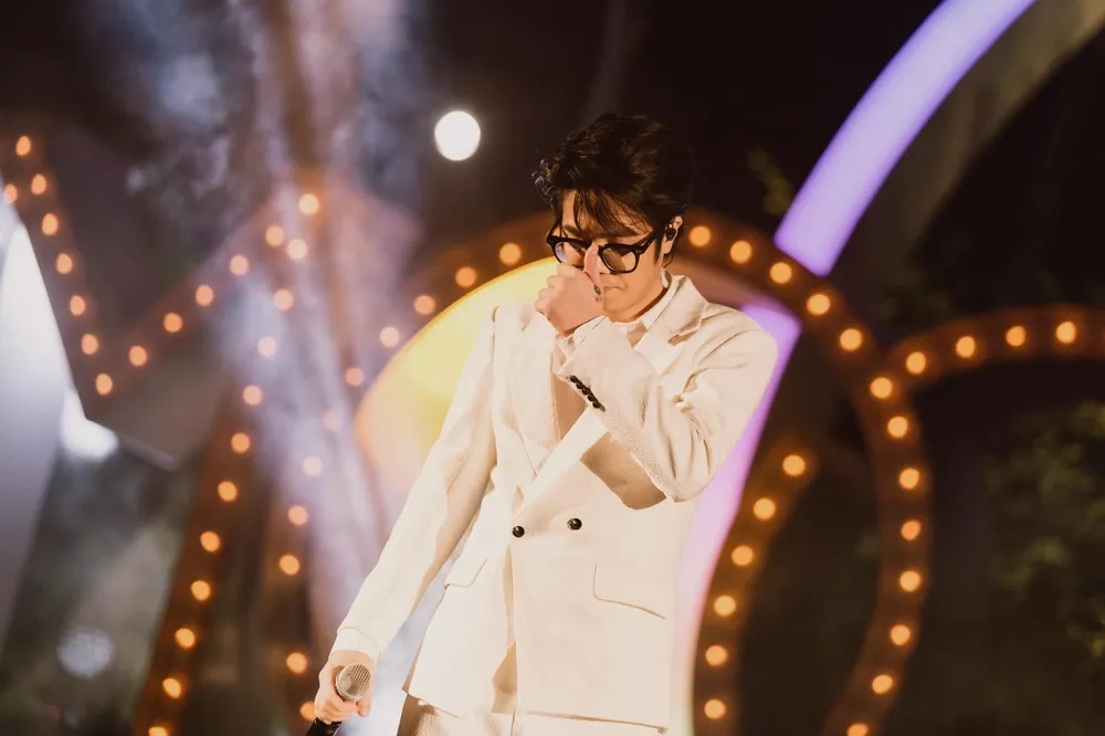 Bật mí bất ngờ về Bùi Anh Tuấn nhà kinh tế