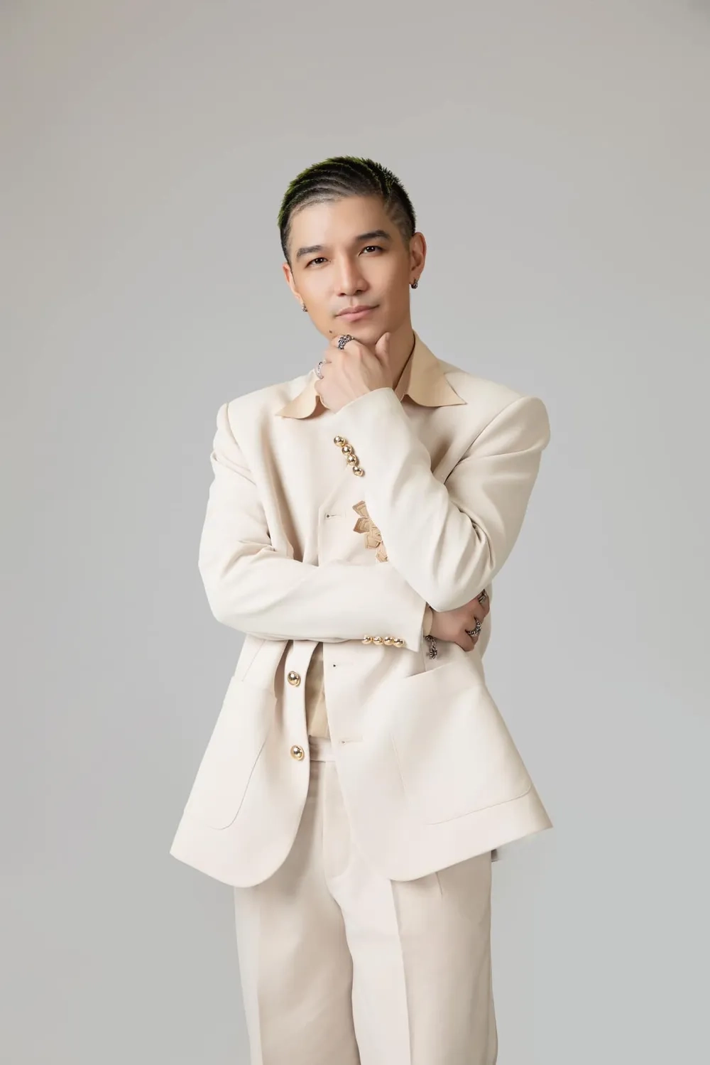 Tin đồn gây sốc về Cường Seven gia thế